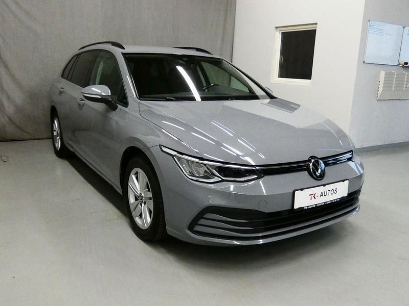 Gebraucht VW Golf VIII Life 150 PS (110 kW) 2021 Grau Kombi