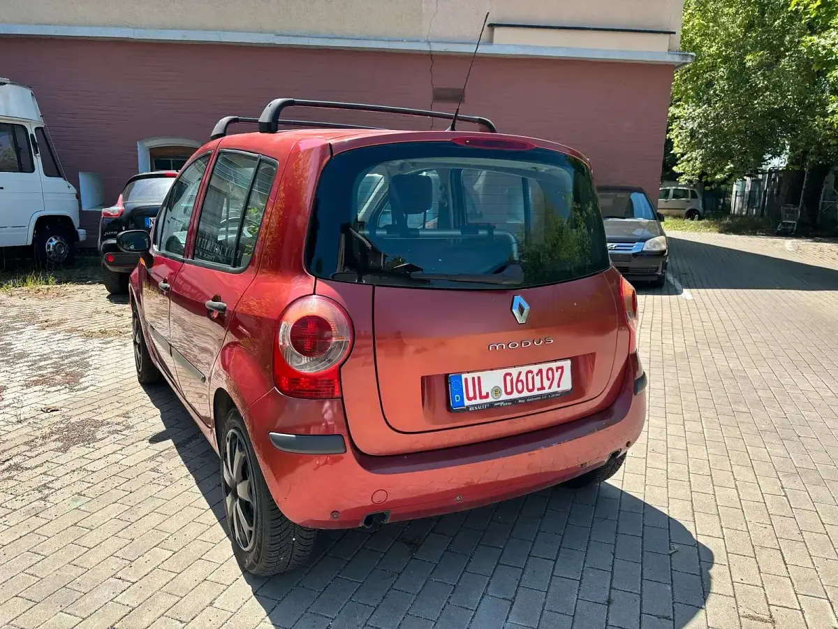 Gebraucht Renault Modus 75 PS (55 kW) 2004 Rot Van / Kleinbus