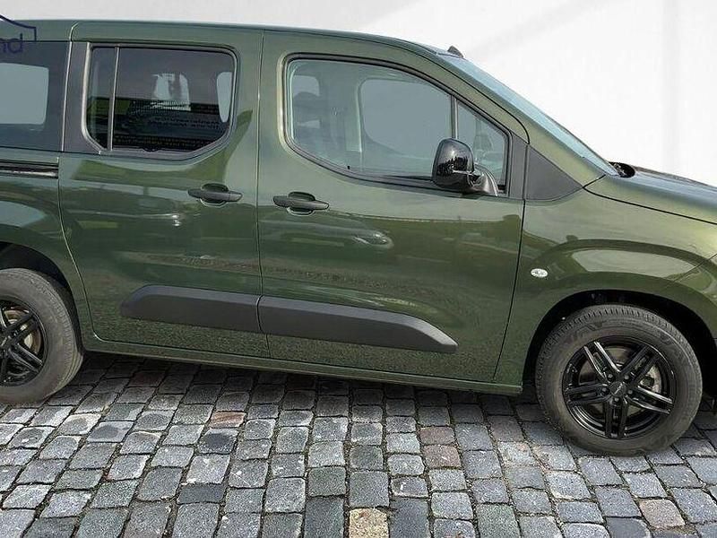 Gebraucht Fiat Doblò 131 PS (96 kW) 2024 Grün Van / Kleinbus