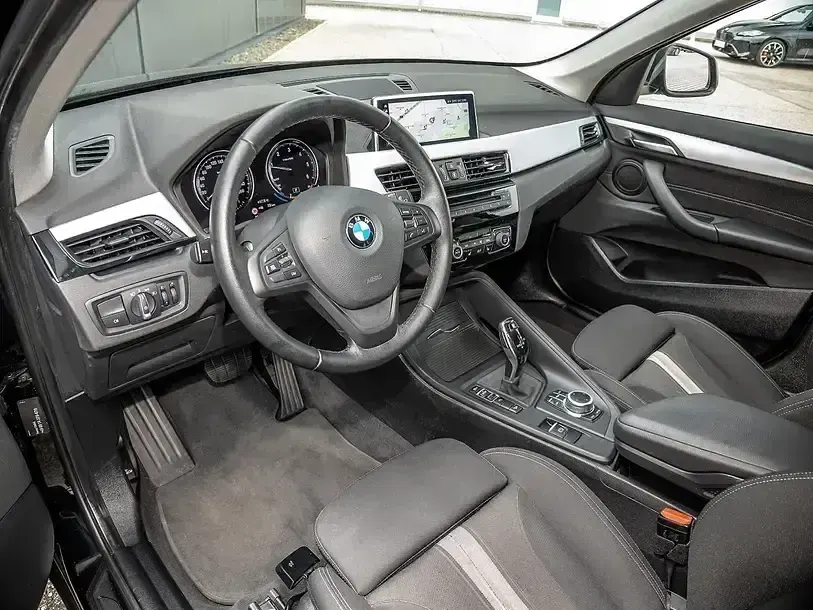 Gebraucht BMW X1 Sport Line 190 PS (139 kW) 2020 Schwarz SUV