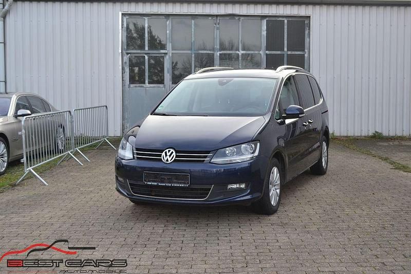 Gebraucht VW Sharan Comfortline 140 PS (102 kW) 2015 Blau Van / Kleinbus
