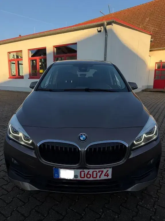 Gebraucht BMW 216 Advantage 109 PS (80 kW) 2019 Beige Coupé