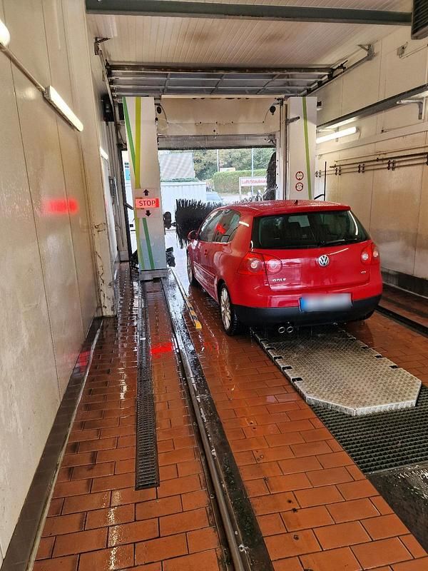 Gebraucht VW Golf V GT 170 PS (125 kW) 2006 Rot Kleinwagen