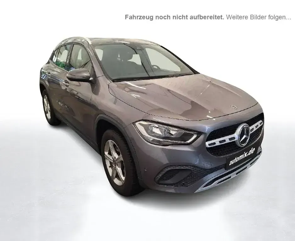 Gebraucht Mercedes GLA200 150 PS (110 kW) 2021 Mountaingrau met SUV