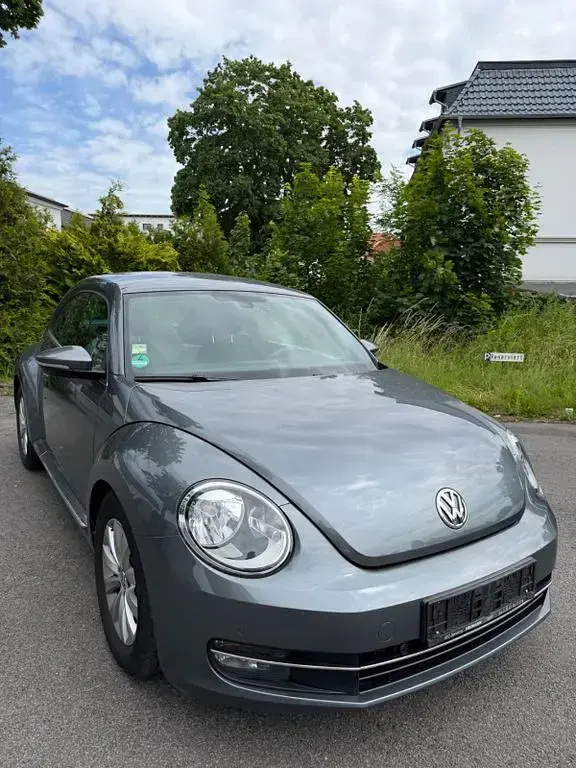 Gebraucht VW Beetle Design 160 PS (117 kW) 2012 Grau Kleinwagen
