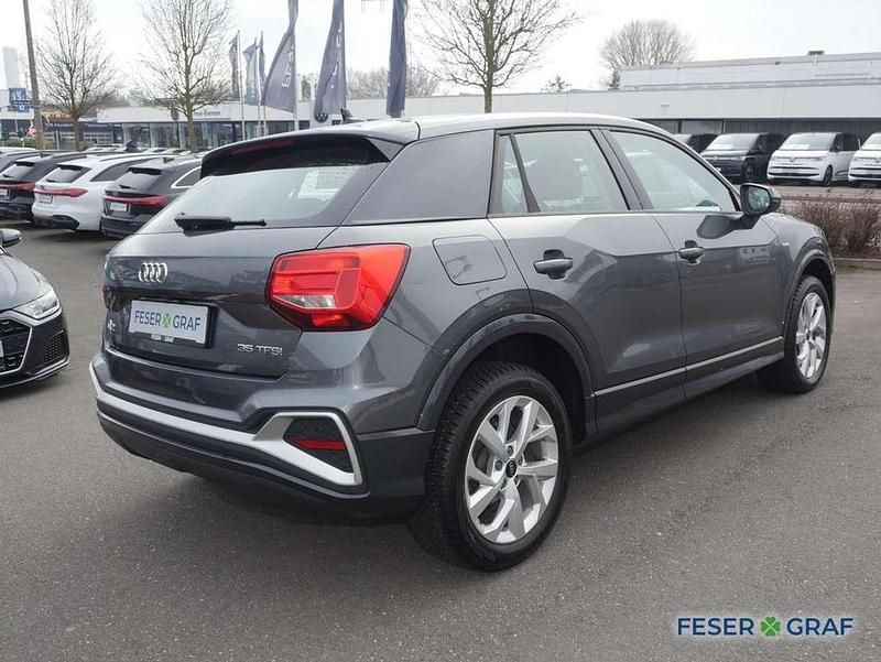 Gebraucht Audi Q2 S-Line 150 PS (110 kW) 2025 Daytonagrau perleffekt SUV