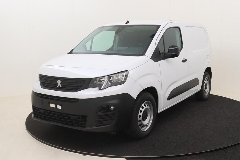 Icy white Neu 2025 Peugeot E-Partner Van / Kleinbus | 22.655 € (Guter Preis) - Bild 1/4