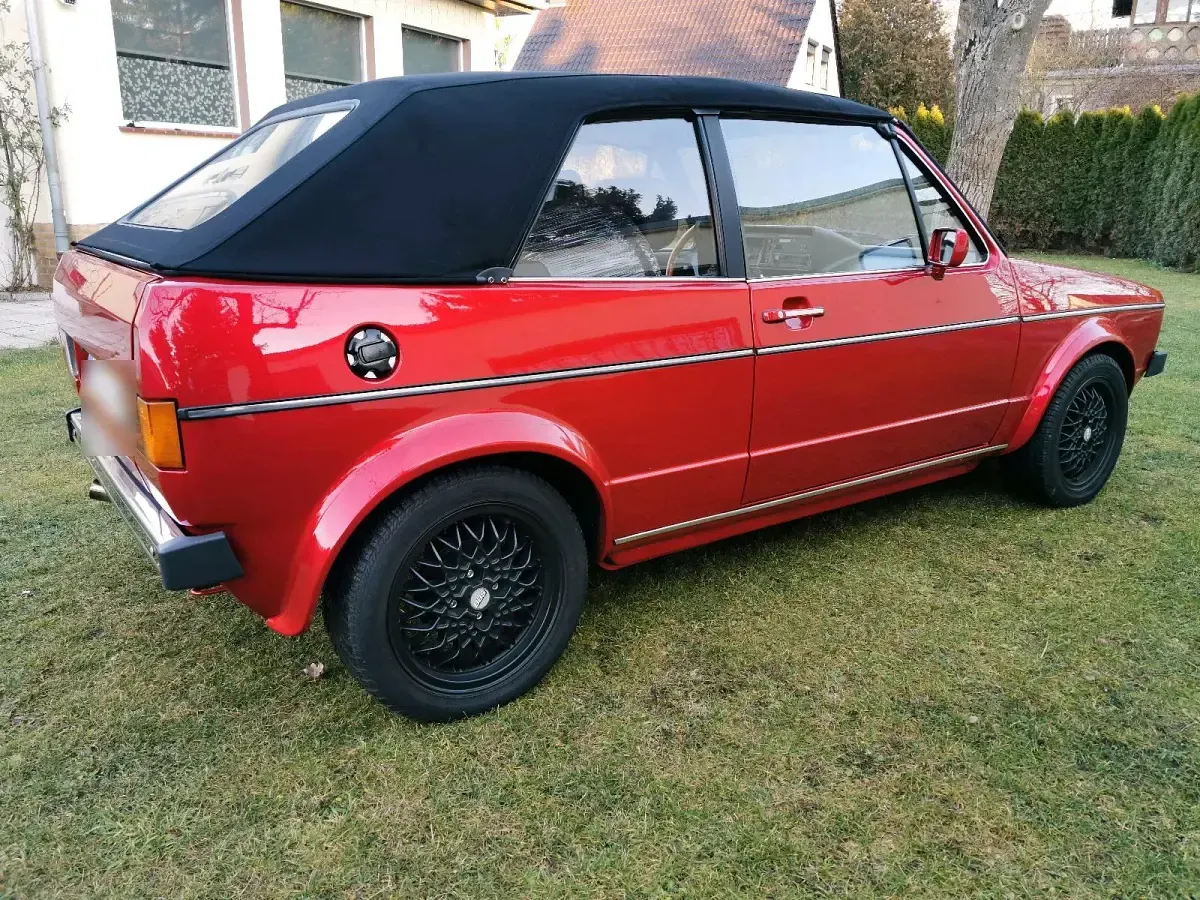 Gebraucht VW Golf 98 PS (72 kW) 2026 Rot Cabrio