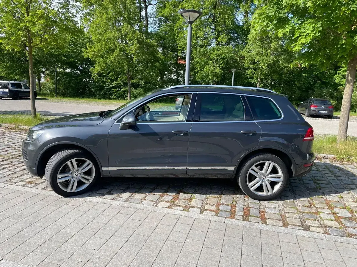 Brugt VW Touareg 245 HK (180 kW) 2012 Grå SUV