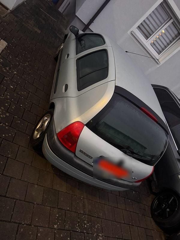 Gebraucht Renault Clio II 75 PS (55 kW) 1998 Grau Limousine