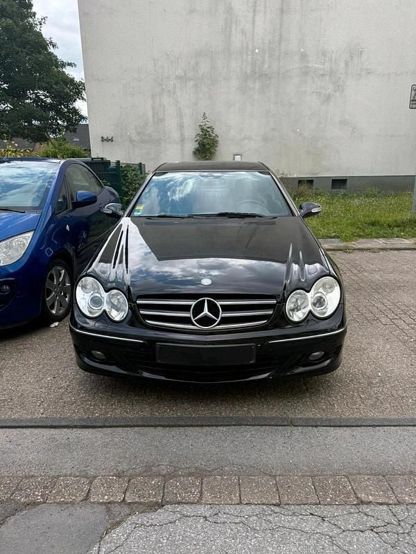 Schwarz Gebraucht 2005 Mercedes CLK280 Coupé | 5.000 € (Guter Preis) - Bild 1/4