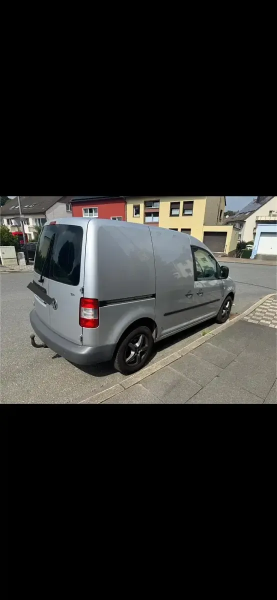Gebraucht VW Caddy 102 PS (75 kW) 2008 Silber Van / Kleinbus