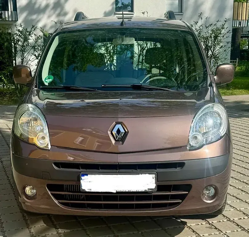 Używany Renault Kangoo 90 KM (66 kW) 2012 Brązowy Minivan