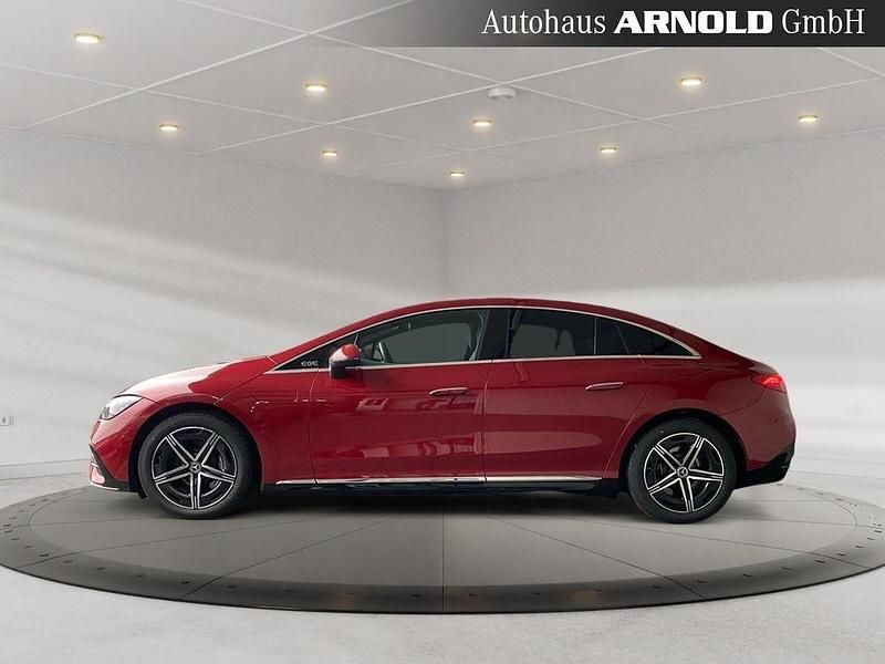 Gebraucht Mercedes EQE350 AMG line 214 kW (292 PS) 2023 Rot Limousine