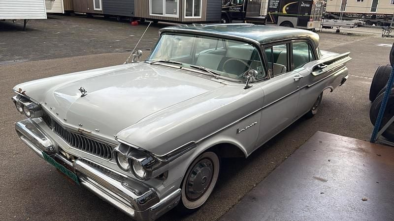 Weiß Gebraucht 1957 Mercury Monterey Van / Kleinbus | 11.999 € - Bild 1/4