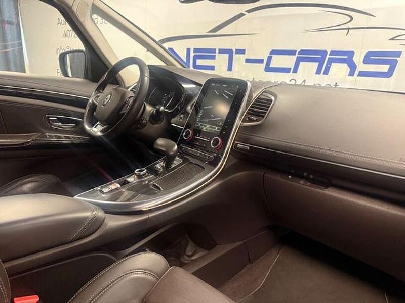 Usado Renault Espace Initiale Paris 160 HP (117 kW) 2017 Prateado Monovolume