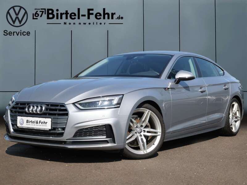 Silber Gebraucht 2019 Audi A5 Sportback S-Line Kombi | 25.985 € (Superpreis) - Bild 1/4