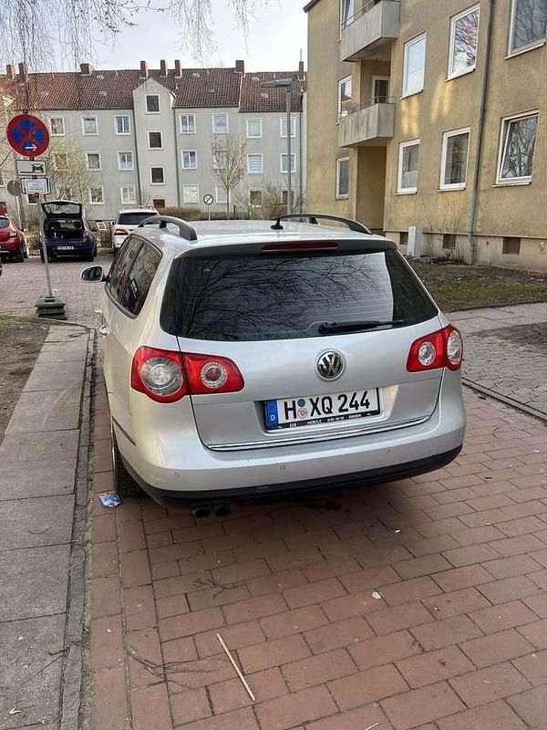 Gebraucht VW Passat Sportline 140 PS (102 kW) 2008 Limousine