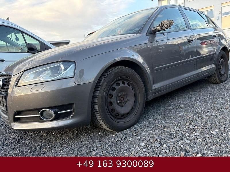 Gebraucht Audi A3 Ambiente 170 PS (125 kW) 2012 Braun Kleinwagen