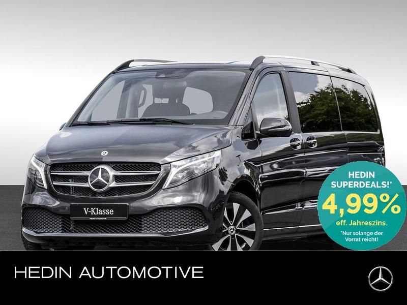 Szary Gebraucht 2024 Mercedes V220 Edition Van / Kleinbus | 57.613 € (Etwas zu teuer) - Bild 1/4
