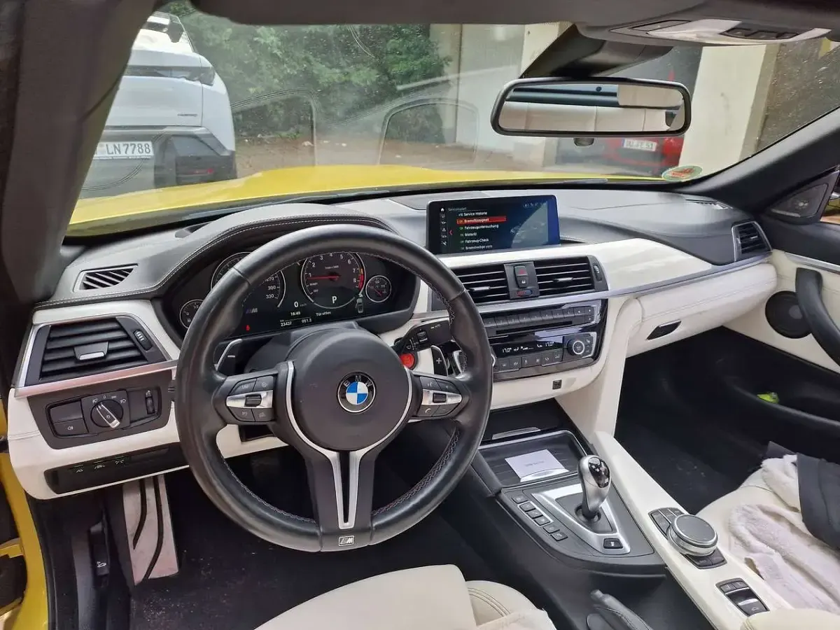 Gebraucht BMW M4 Cabriolet Competition Edition 450 PS (330 kW) 2019 Gelb Cabrio
