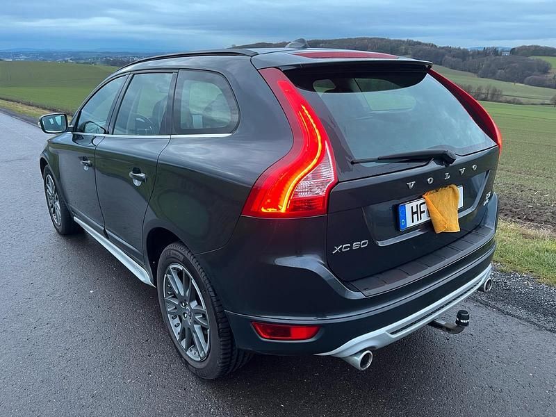 Gebraucht Volvo XC60 R-Design 200 PS (147 kW) 2010 Grau SUV