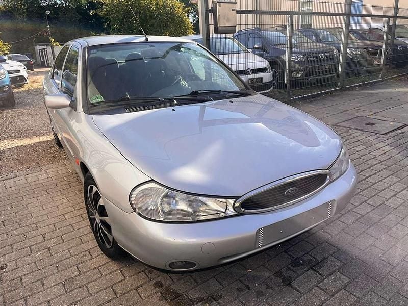 Silber Gebraucht 1998 Ford Mondeo Limousine | 499 € (Superpreis) - Bild 1/4