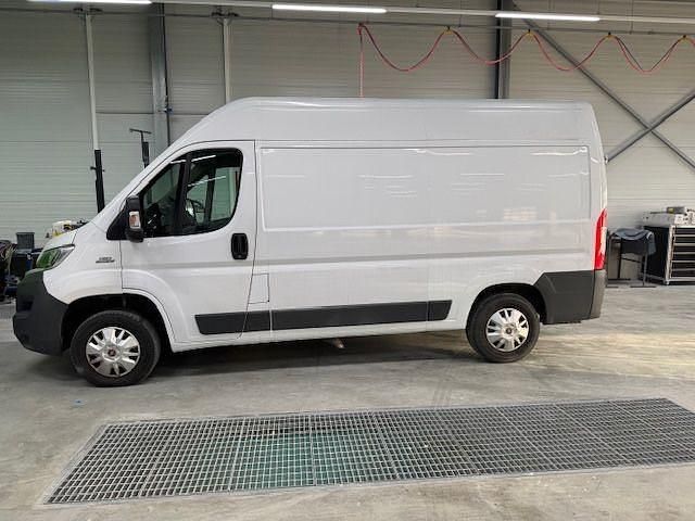 Weiß Gebraucht 2015 Fiat Ducato Van | 12.500 € (Fairer Preis) - Bild 1/4