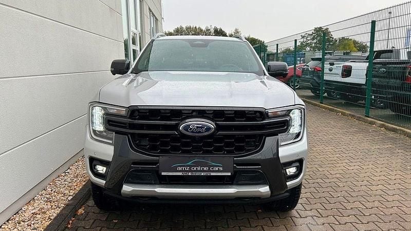 Nowe Ford Ranger Wildtrack 241 KM (177 kW) 2026 Srebrny Pickup