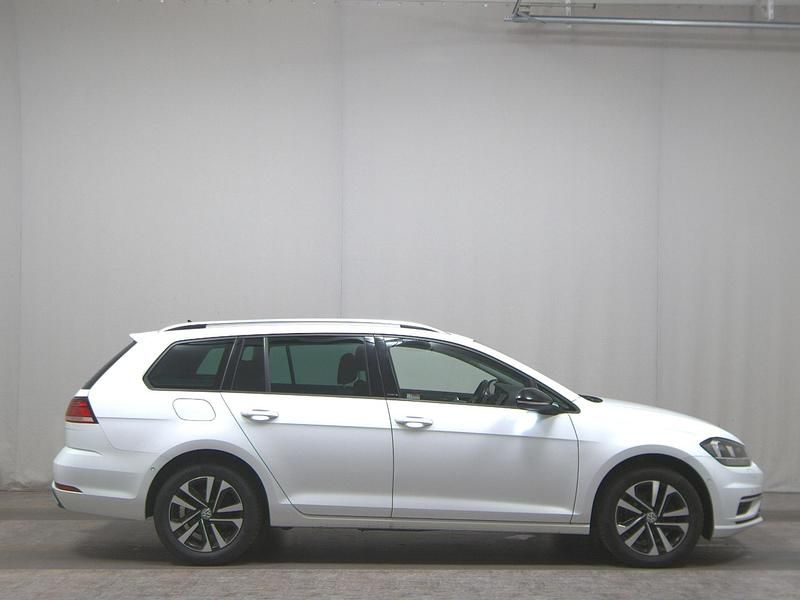 Weiß Gebraucht 2020 VW Golf VII IQ Drive Limousine | 8.990 € (Superpreis) - Bild 1/4