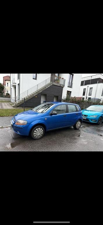 Blau Gebraucht 2005 Chevrolet Kalos SE Limousine | 950 € (Fairer Preis) - Bild 1/3