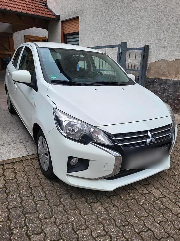 Weiß Gebraucht 2020 Mitsubishi Space Star Kleinwagen | 7.000 € (Guter Preis) - Bild 1/4