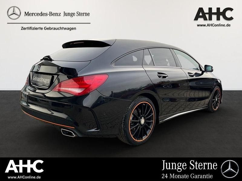 Gebraucht Mercedes CLA200 Shooting Brake AMG 156 PS (114 kW) 2016 Metalliclack kosmosschwarz Kombi