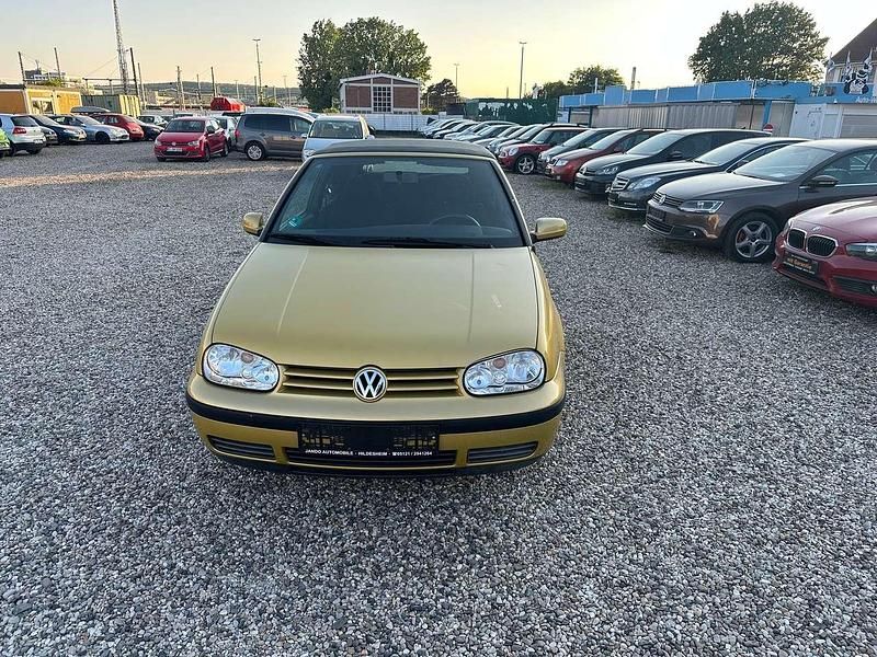 Gelb Gebraucht 1998 VW Golf Cabriolet Trendline Cabrio | 3.000 € (Guter Preis) - Bild 1/4