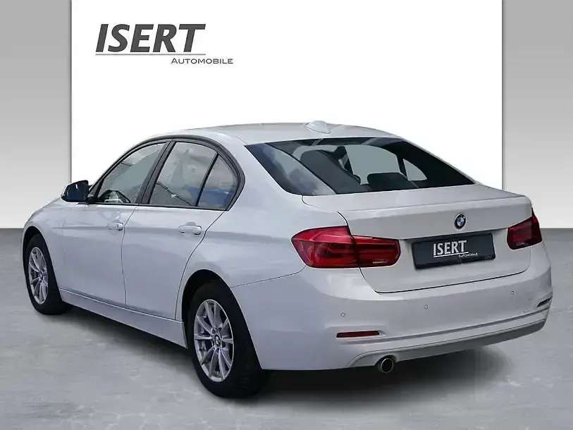 Occasion BMW 318 Advantage 150 ch (110 kW) 2017 Blanc Berline