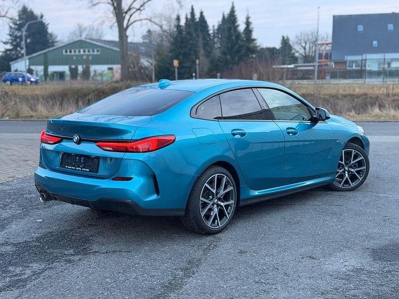 Gebraucht BMW 218 M Sport 136 PS (100 kW) 2024 Blau Coupé