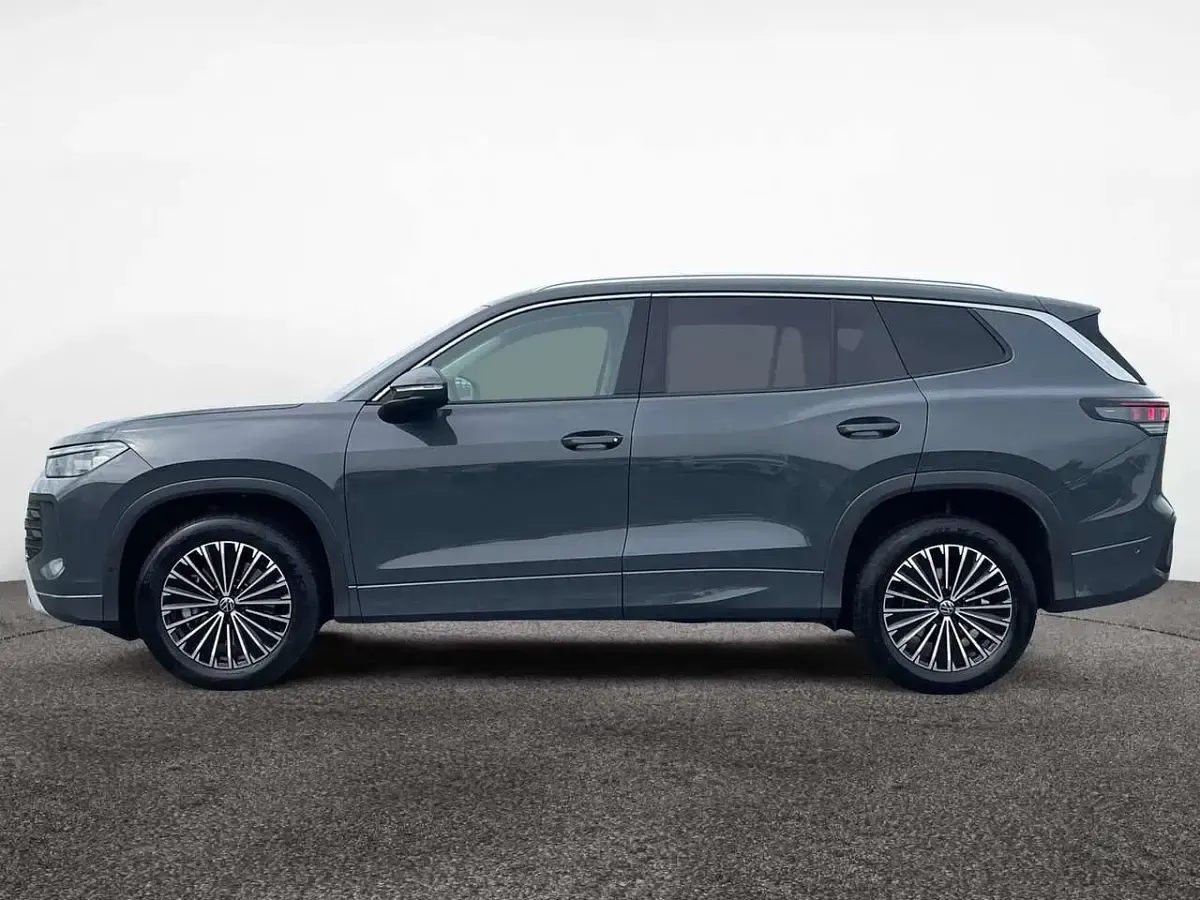Gebraucht VW Tayron Pro 193 PS (141 kW) 2025 Delfingrau SUV