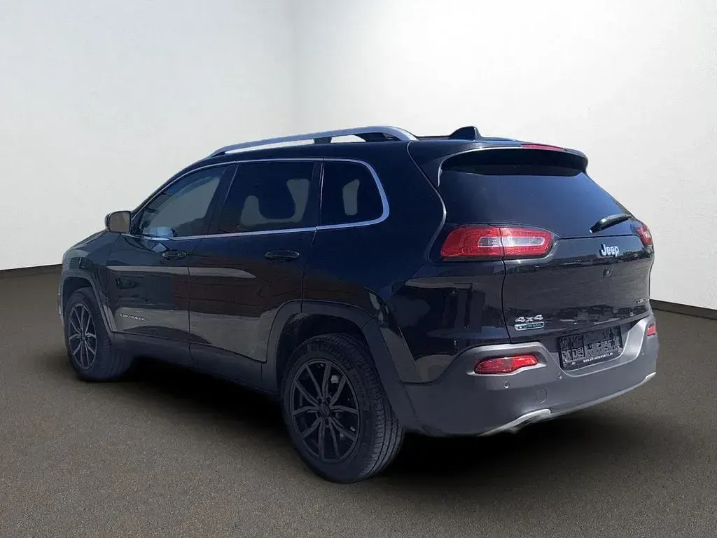 Gebraucht Jeep Cherokee Limited 140 PS (102 kW) 2014 Schwarz SUV