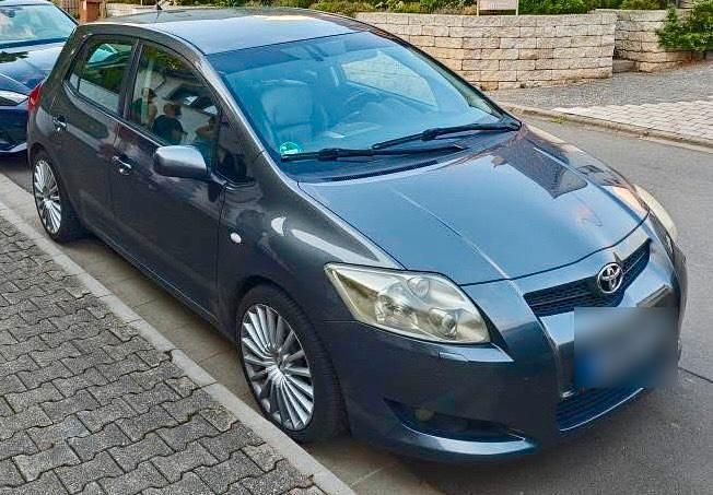 Grau Gebraucht 2008 Toyota Auris Kleinwagen | 3.700 € (Fairer Preis) - Bild 1/2