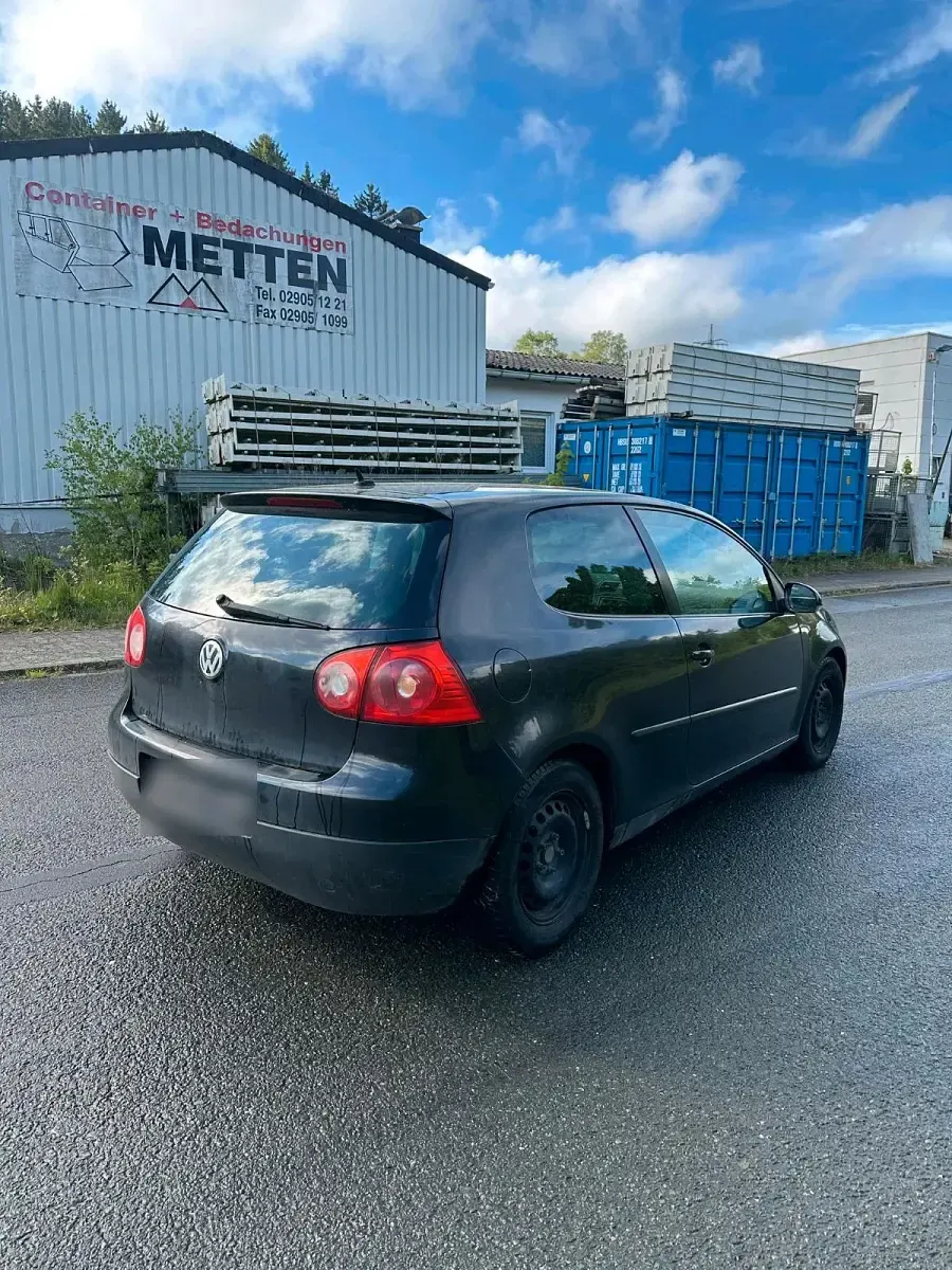 Gebraucht VW Golf V 140 PS (102 kW) 2004 Kleinwagen