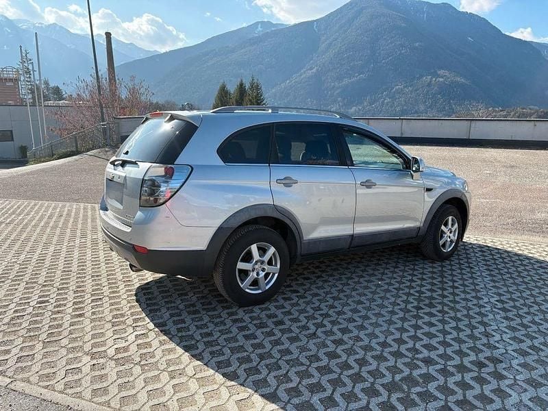 Gebraucht Chevrolet Captiva 184 PS (135 kW) 2012 Silber SUV