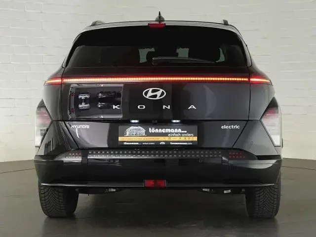 Gebraucht Hyundai Kona Trend 160 kW (218 PS) 2025 Abyss black SUV