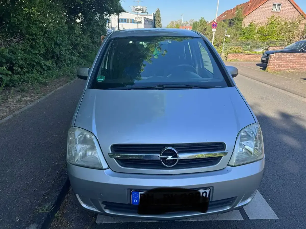 Gebraucht Opel Meriva 90 PS (66 kW) 2006 Silber Van / Kleinbus