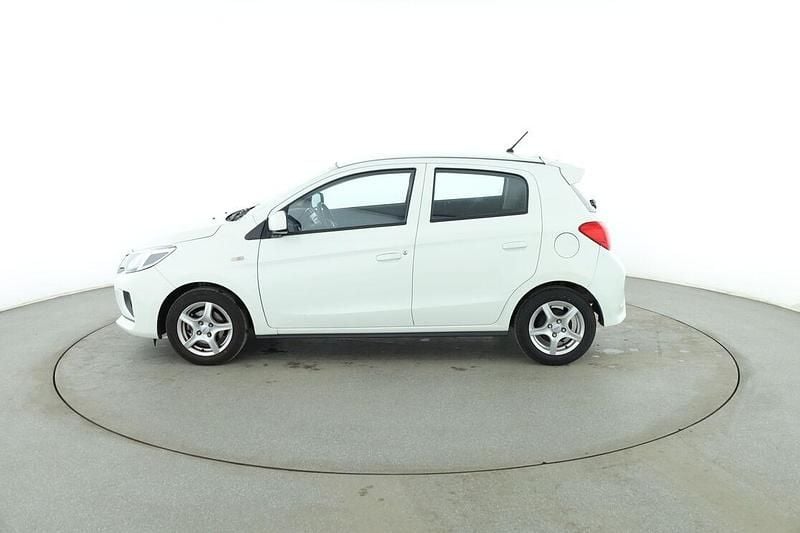 Gebraucht Mitsubishi Space Star Basis 71 PS (52 kW) 2021 Weiß Kleinwagen