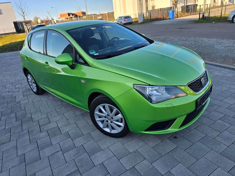 Gebraucht Seat Ibiza Style 86 PS (63 kW) 2012 "lima" gr}n Kleinwagen