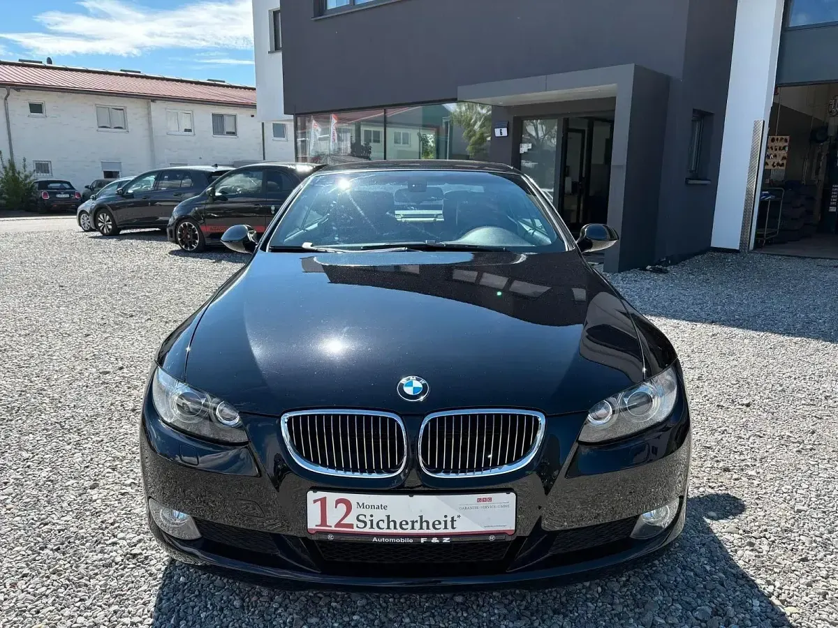 Gebraucht BMW 325 Cabriolet Comfort Edition 197 PS (144 kW) 2008 Schwarz Cabrio