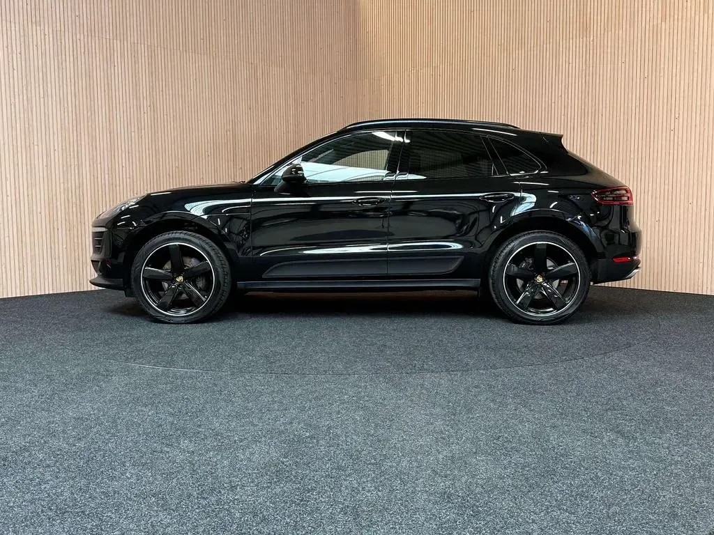 Gebraucht Porsche Macan Turbo 252 PS (185 kW) 2018 Schwarz SUV