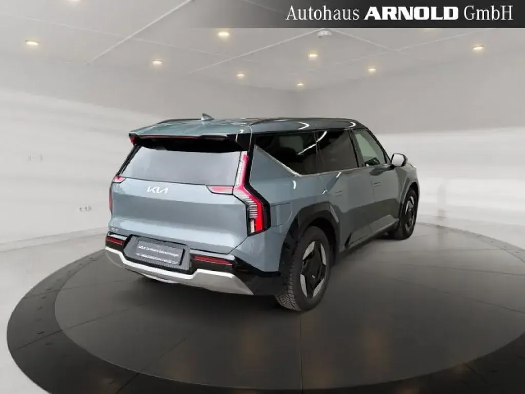 Gebraucht Kia EV9 283 kW (385 PS) 2025 Iceberg green (metallic) SUV