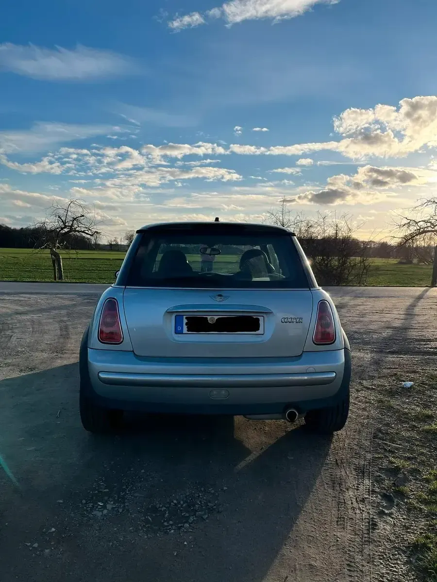 Używany Mini Cooper 116 KM (85 kW) 2003 Srebrny Hatchback