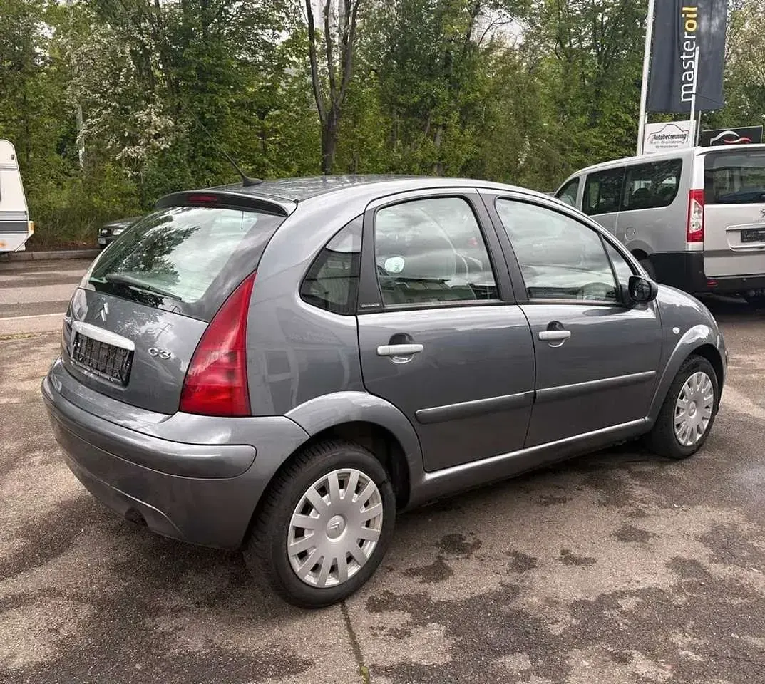 Occasion Citroën C3 88 ch (64 kW) 2004 Gris Berline